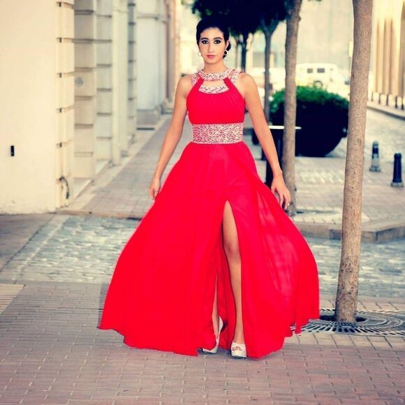 Empire Jewel Sleeveless Acrylic Jewels Long Chiffon Red Dress Sz 2 - Picture 4 of 5